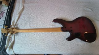 Bajo Eléctrico Yamaha TRB II