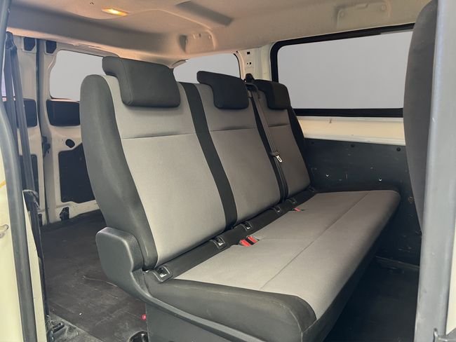 Peugeot Traveller 2.0 BlueHDI S&S Business Standard 2018, foto 24