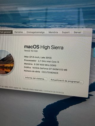 iMac Apple plateado 21,5 pulgadas