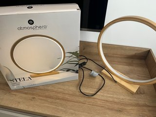 Lámpara LED circular roble, moderna y decorativa