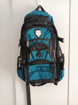 Mochila Weidel Negra y Turquesa