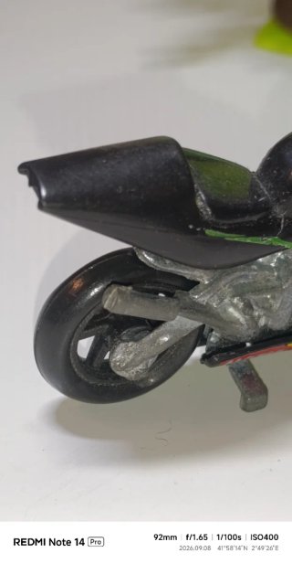 MOTO COMPETICIÓN GUISVAL
