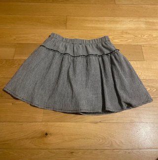 Falda Zara cuadros blanco y negro Talla 13-14