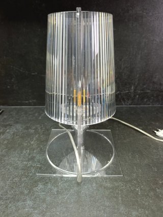Kartell Take