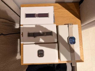 Apple Watch Ultra 2 Beige/Oro