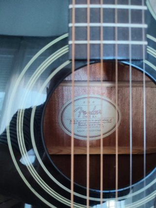 Guitarra Electro-Acústica Fender Negra