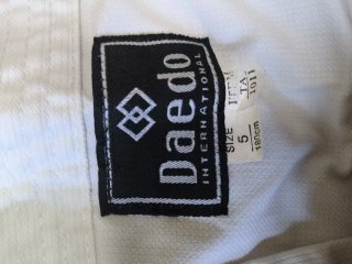 Dobok Taekwondo Daedo Talla 5 (180 cm)