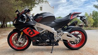 Aprilia RSV4 1000 RR