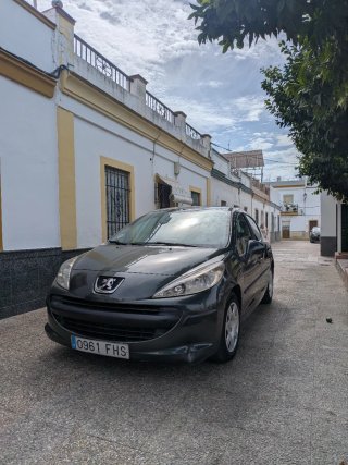 Peugeot 207 2006