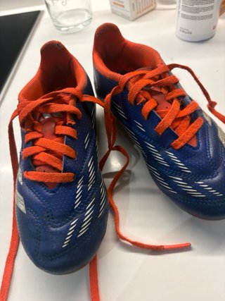 Botas de fútbol Adidas Predator Club Talla 30