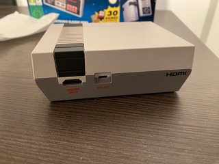 Nintendo NES Classic Mini con 30 juegos