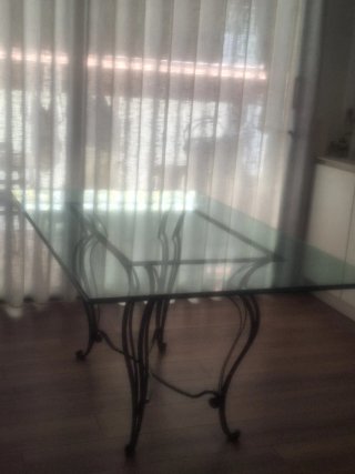 Mesa comedor cristal y hierro forjado
