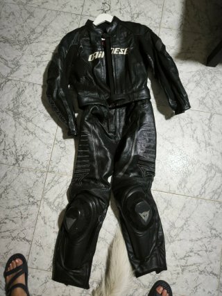 Mono Dainese 2 piezas talla 44