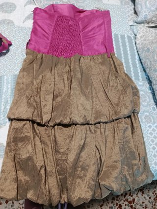 Vestido rosa y marrón