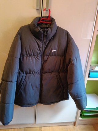 Cazadora acolchada gris nueva