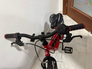 Bicicleta infantil B-PRO 14 roja