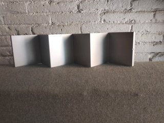 Soporte expositor CDs pared Zic Zac