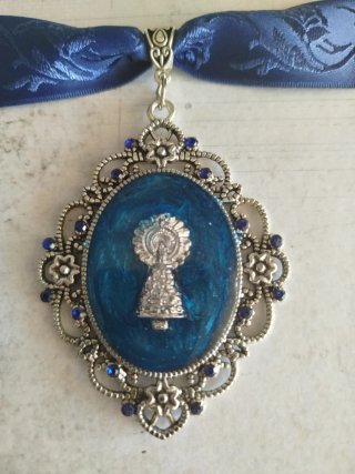 Conjunto Baturra: Pendientes y Colgante