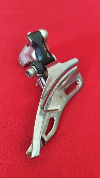 Shimano Deore XT Cambio/Desviador FD-M737 Top Pull