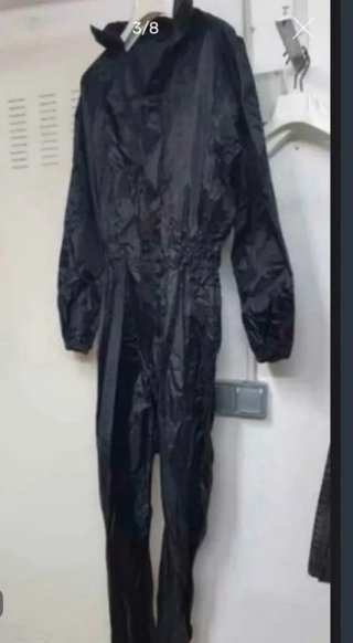 Mono impermeable, chubasquero