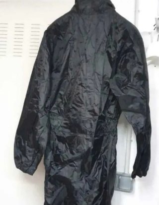 Mono impermeable, chubasquero
