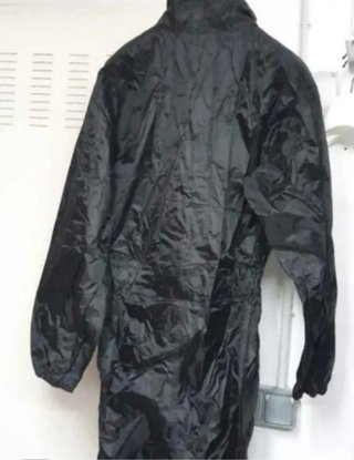 Mono impermeable, chubasquero
