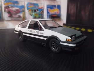 Toyota Sprinter Trueno AE86 1:24 Initial D