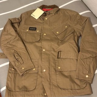 Chaqueta Barbour Beige/Marrón con etiquetas