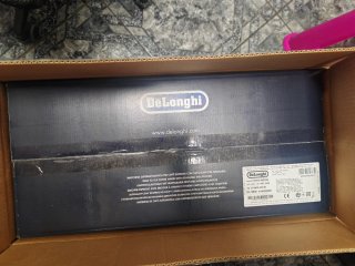 Cafetera DeLonghi Autentica Plus Nueva.