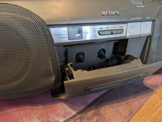 Radiocasete Sony CFD-6 (Radio, CD, Cassette)