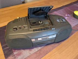 Radiocasete Sony CFD-6 (Radio, CD, Cassette)