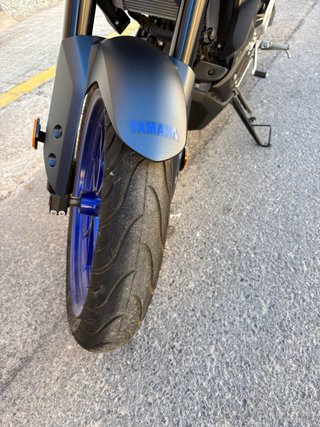 Yamaha MT-125 Azul y Negra