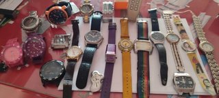Lote 21 relojes de pulsera variados