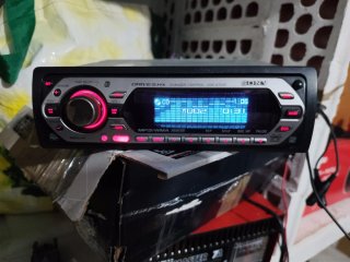 Radio vintage Sony cdx-gt500 para coche