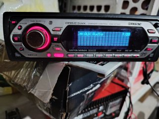 Radio vintage Sony cdx-gt500 para coche