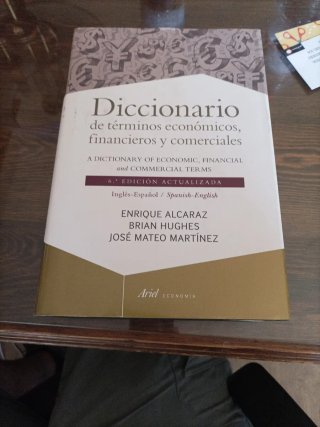Diccionario de términos económicos, financieros...