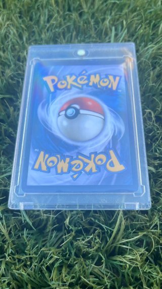 Carta Pokémon Charizard VMAX Arcoíris 074/073
