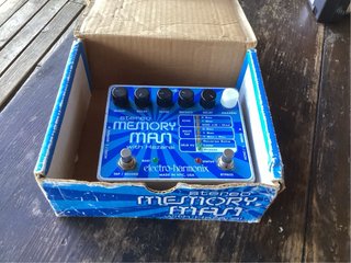 Electro-Harmonix Memory Man Hazarai