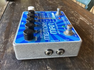 Electro-Harmonix Memory Man Hazarai