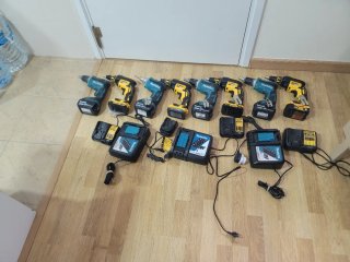 Lote Taladros y Cargadores Makita y Dewalt