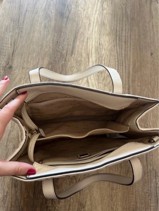 Bolso Guess Beige Acolchado