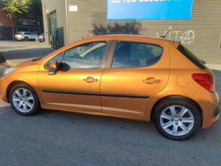 Peugeot 207 2006