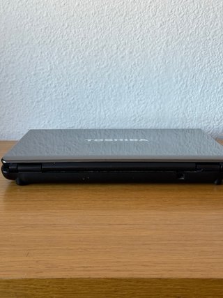 Portátil Toshiba Satellite 15.6 para piezas