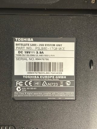 Portátil Toshiba Satellite 15.6 para piezas