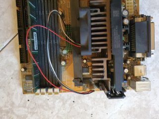 Placa Base FIC VB-601 + Pentium III 600MHz