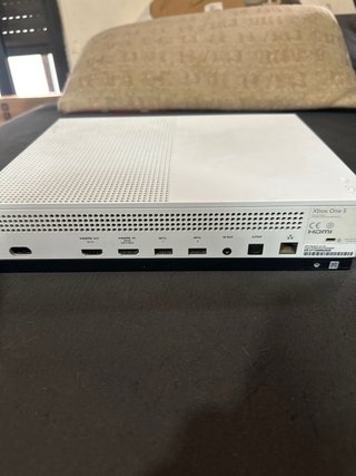 Xbox One S + 10 Juegos