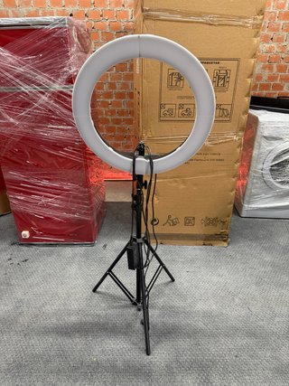 Aro de luz LED con trípode