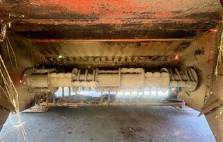 Segadora acondicionadora Kuhn
