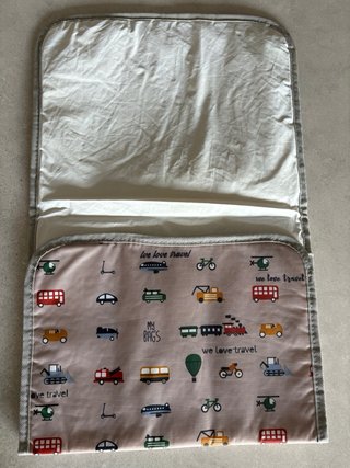 Bolso bebé gris marca My Bags con cambiador