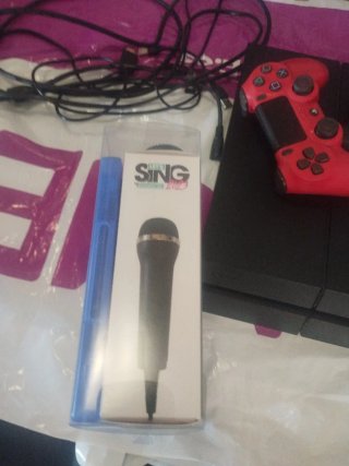 Consola PS4 Negra + 2 Mandos + Juego
